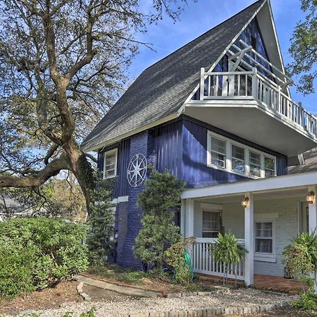 Coastal, Walkable Home In Historic Southport! Buitenkant foto