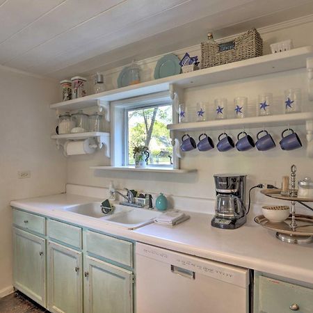 Coastal, Walkable Home In Historic Southport! Buitenkant foto