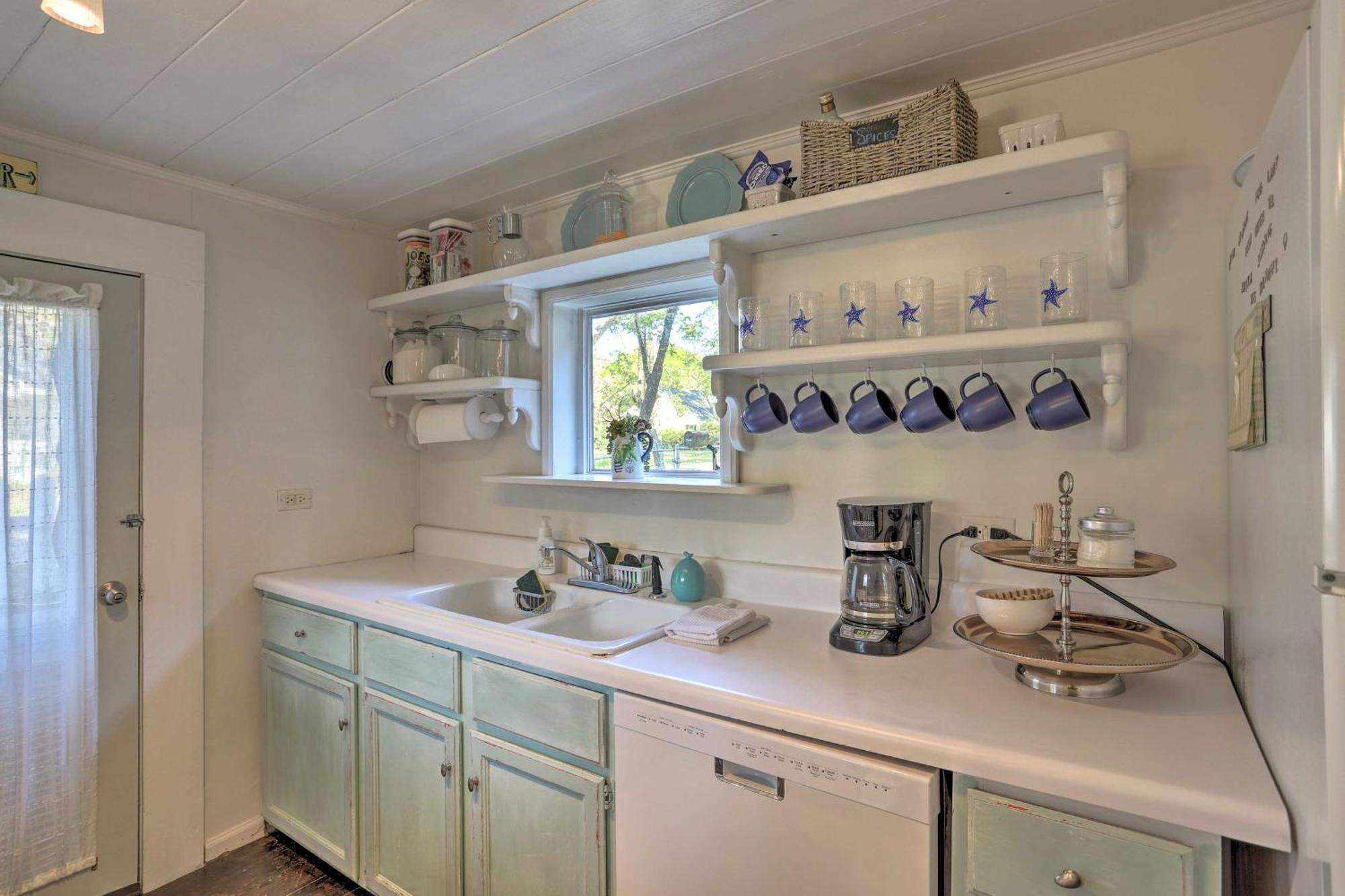 Coastal, Walkable Home In Historic Southport! Buitenkant foto